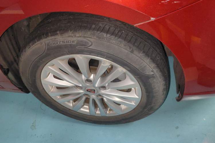 Used Roewe Ei5 2018 Internet Luxury Edition
