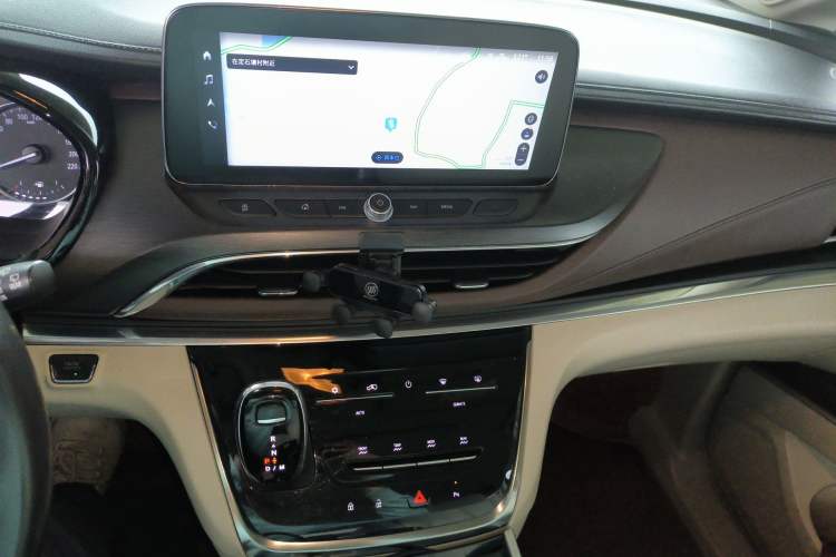 Used Buick GL8 2020 Land Business Class 652T Luxury Model Audio And AC Panel