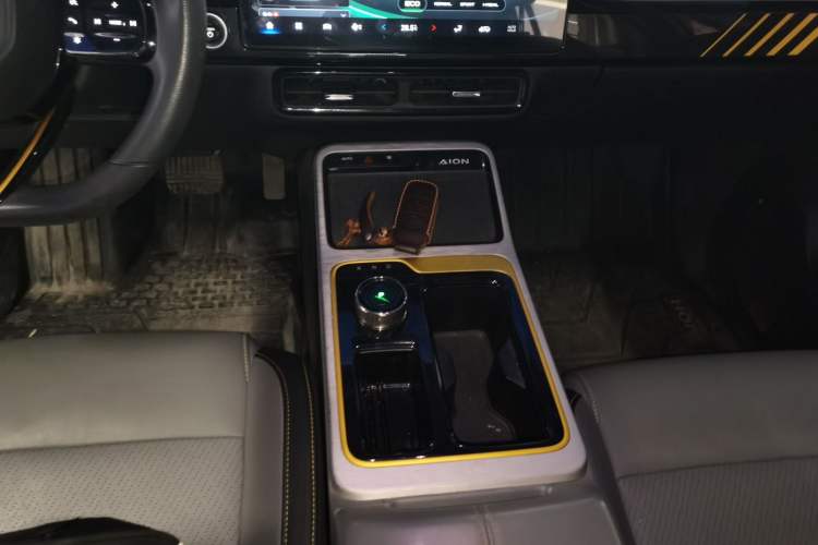 Used AION Y 2021 70 Intelligent Edition