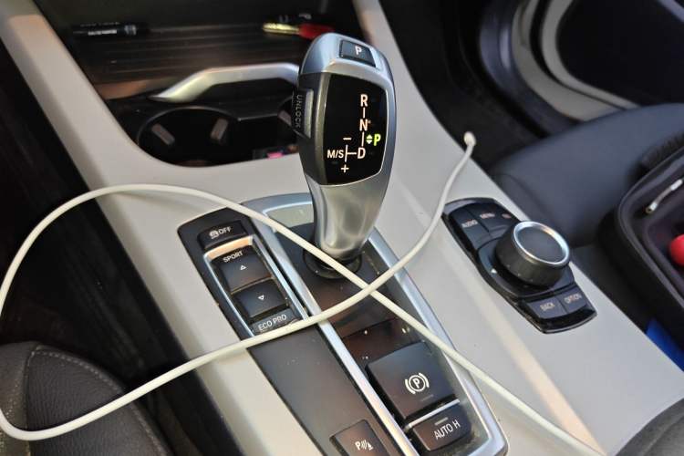 Used BMW X3 2016 sDrive20i Gear Lever