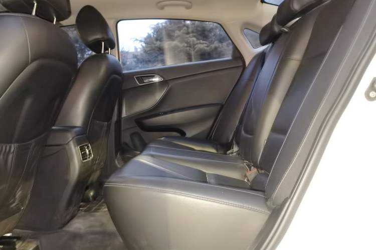 Used Hyundai Mistra 2014 1.8L Automatic Smart GLS