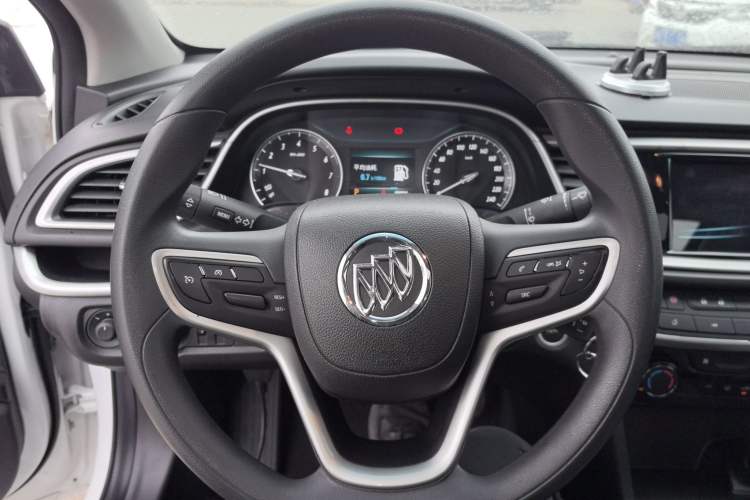 Used Buick GT 2021 Revised Version Flagship 1.5L Automatic Elite Edition Steering Wheel