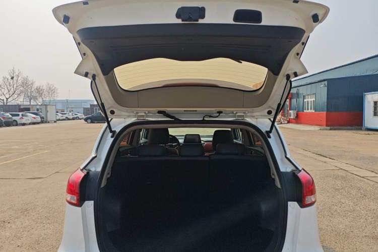 Used JAC Group Refine S3 2017 1.5L Manual Luxury Smart Model