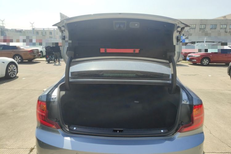 Used Volvo S90 2020 Facelifted T5 Zhiyi Luxury Edition