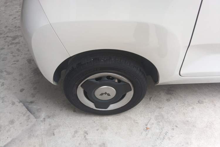 Used Wuling Hongguang MINIEV 2022 Macaron Fashion Model Lithium Iron Phosphate
