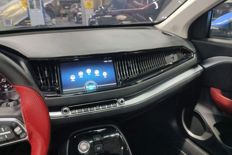 Used Haval H2s 2018 Red-Label 1.5T Dual-Clutch Fashion Edition