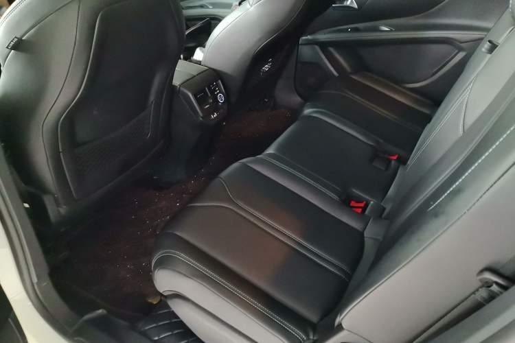 Used Peugeot 5008 2021 360THP 5-Seater Strength Edition Left Rear Seat