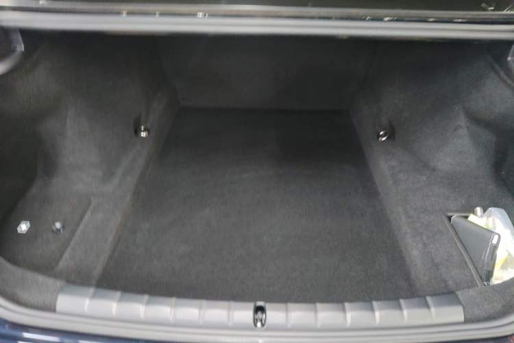 Used BMW 7 Series 2023 735Li M Sport Package