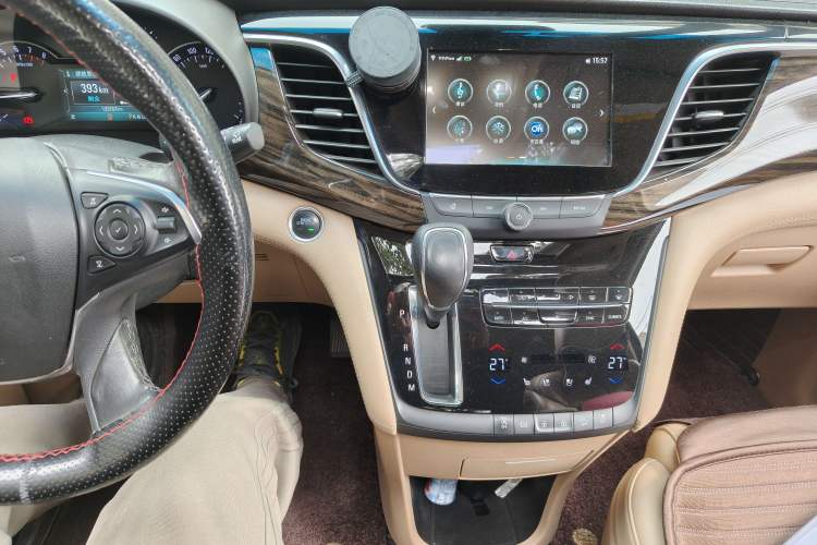 Used Buick GL8 2017 ES 28T Flagship Model China V Standard
