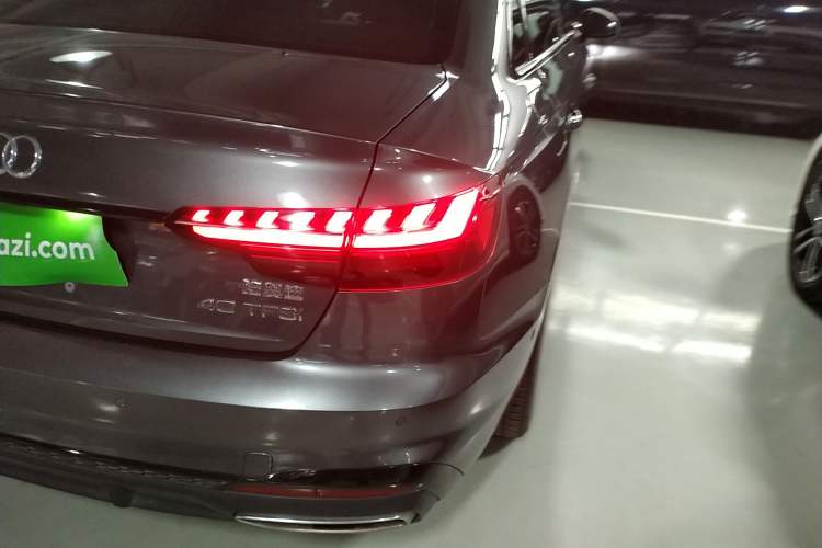 Used Audi A4L 2022 40 TFSI Luxury Dynamic Model