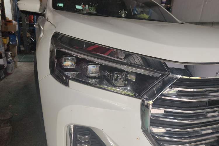 Used JETOUR X90 2022 Zilong 2.0T DCT Changsheng Edition 7-Seater