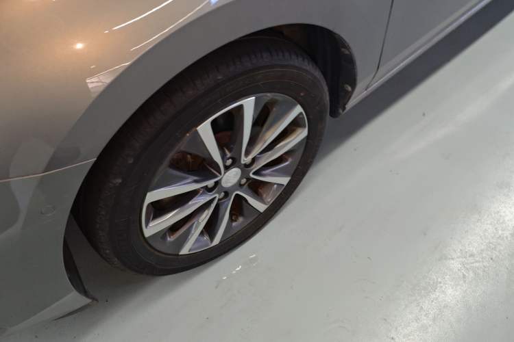 Used Buick GL6 2019 18T 6-Seater Connected Luxury Version China V Standard
