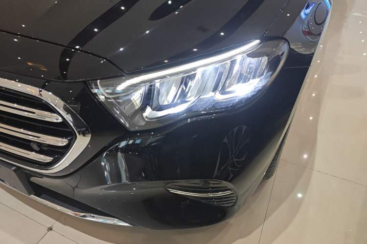 Used Mercedes-Benz E-Class 2025 E 300 L Luxury Model