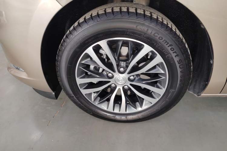 Used Buick GL8 2022 ES Landtrek 653T Comfort Edition
