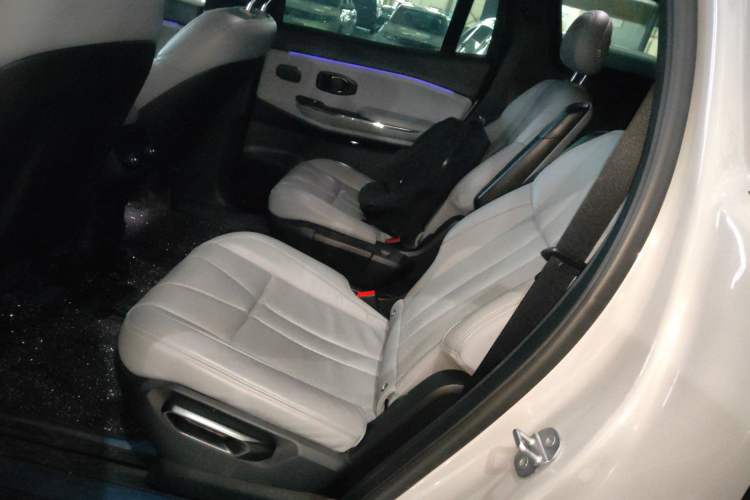 Used Nio ES8 2022 75 kWh Six-Seater Version