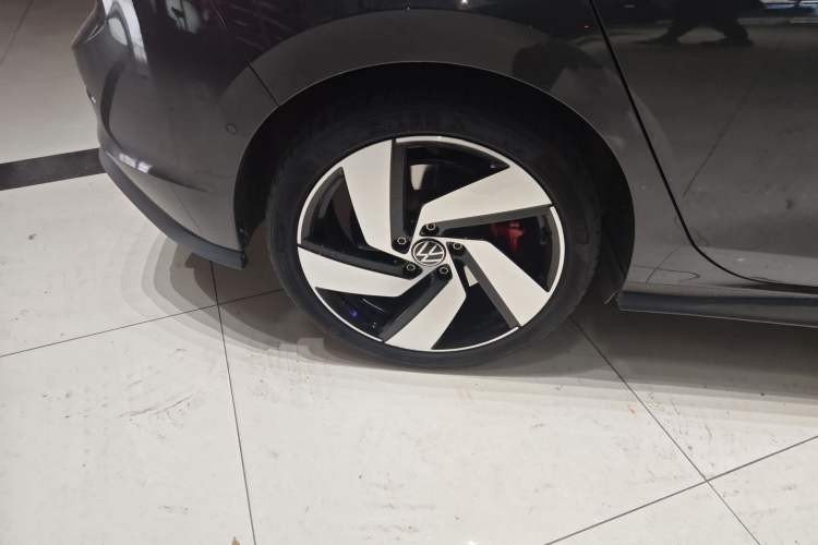 Used Volkswagen Golf GTI 2023 380TSI DSG GTI
