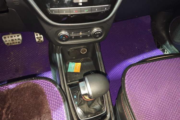 Used Haval H1 2016 Revised Version Blue Badge 1.5L AMT Luxury Edition