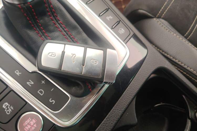 Used Volkswagen FAW-Volkswagen CC 2016 300TSI 25th Anniversary Edition Vehicle Key