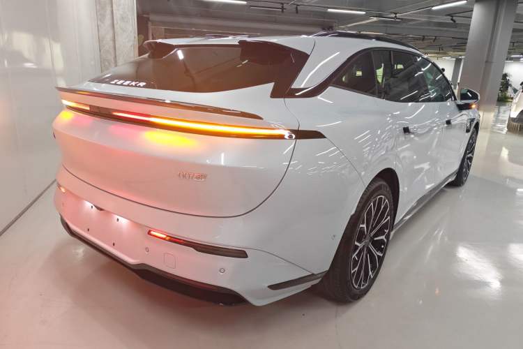 Used Zeekr 007GT 2025 Long-Range Rear-Wheel Drive Intelligent Driving Version 100 kWh
