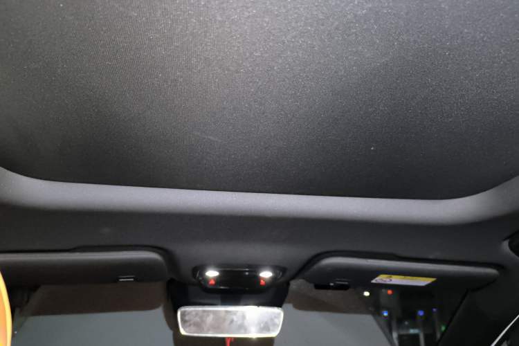 Used NETA L 2024 Extended-Range 220 Flash-Charge Edition
