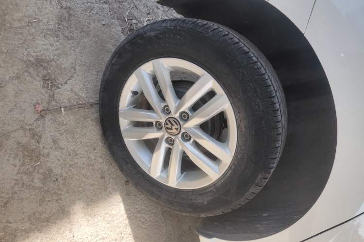 Used Volkswagen Polo 2018 1.5L Automatic Advanced Driving Model Exterior 5