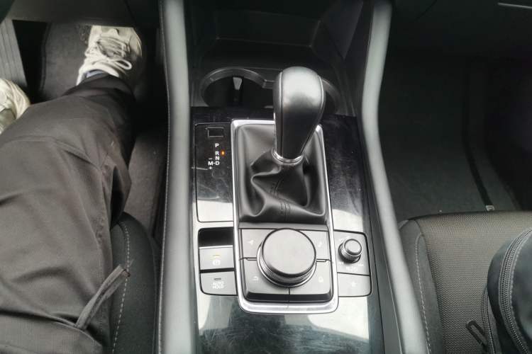 Used Mazda Mazda 3 Axela 2022 2.0L Automatic ZhiXuan Edition