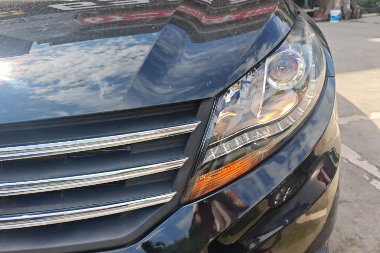 Used Dongfeng Fengon 580 2017 1.8L Manual Comfort Model Left Front Headlight