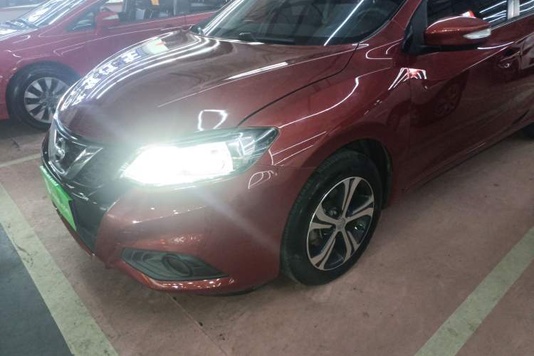 Used Nissan Tiida 2019 1.6L CVT Smart Drive Version China VI Standard Left Front Headlight