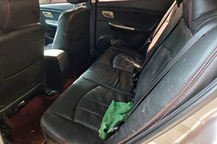 Used Haima Fumei 2013 Sedan 1.6L Manual Fashion Edition Left Rear Seat