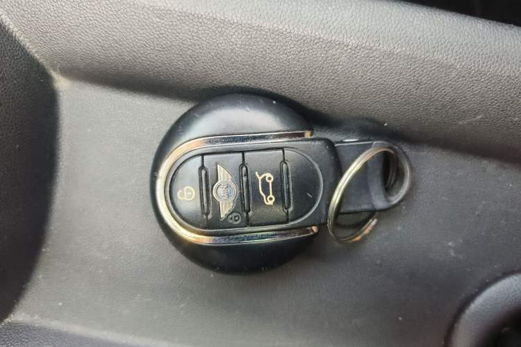 Used MINI MINI 2014 1.2T ONE+