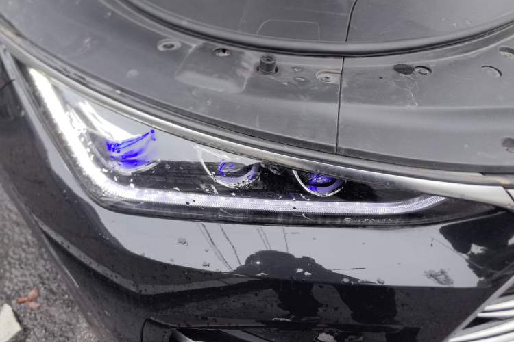 Used BYD Tang New Energy 2021 DM-i 112KM Prestige Model Right Front Headlight