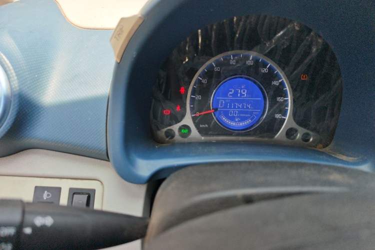 Used CHANGAN Benni E-Star 2021 National Edition Colorful Version Lithium Iron Phosphate (31.86 kWh) Odometer Close Up