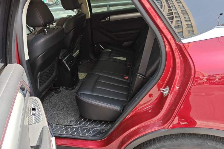 Used BYD Tang New Energy 2018 DM 2.0T All-Wheel Drive Smart Connectivity Luxury Model 7 Seats China V Emission Standard Left Rear Seat