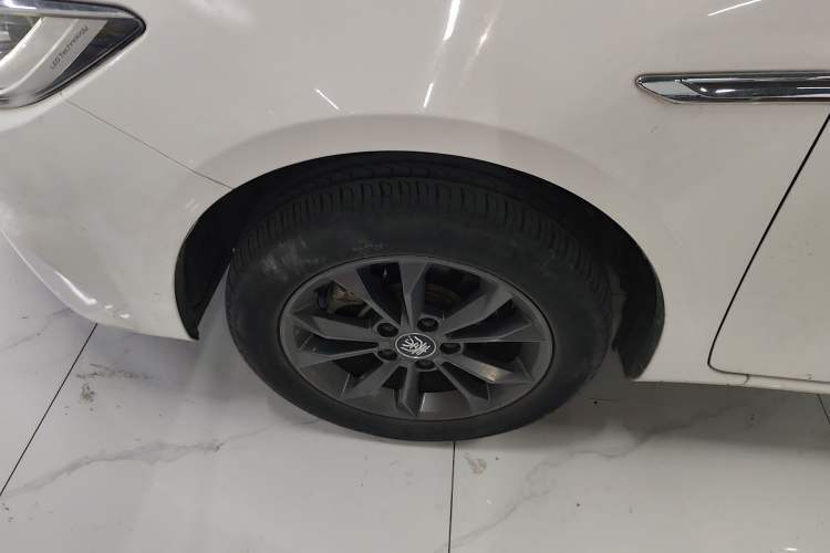Used BYD Qin 2019 1.5L Automatic Luxury Model Left Front Wheel Hub