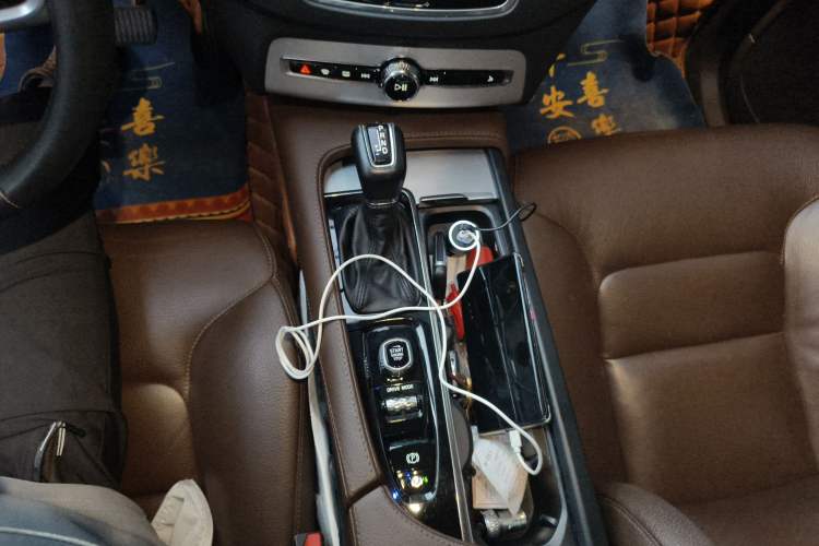 Used Volvo XC90 2018 T6 Zhiyi Edition 7-Seater