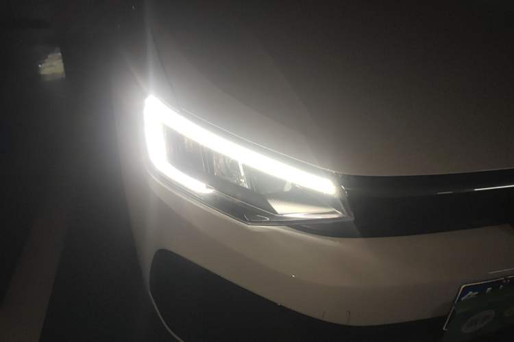 Used Volkswagen Lavida 2023 New Sharp 1.5L Manual New Comfort Edition