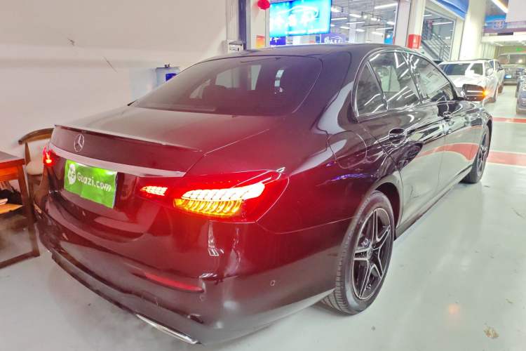 Used Mercedes-Benz E-Class (Import) 2021 Updated E 260 Fashion Sport Edition
