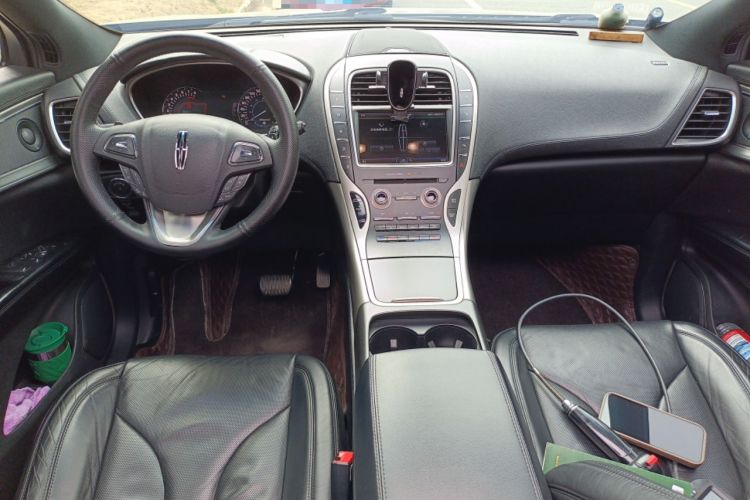 Used Lincoln MKX 2015 2.0T Four-Wheel Drive Luxury Edition Center Console