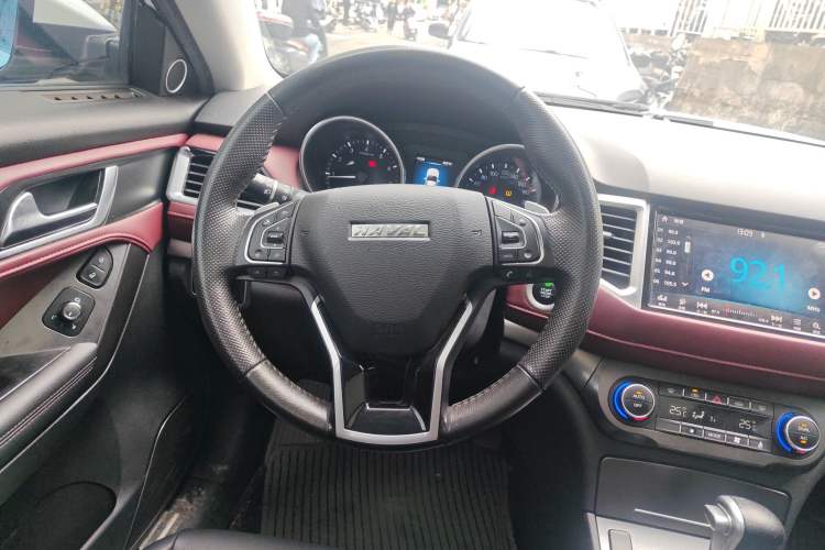 Used Haval H6 Coupe 2018 Red-Label 1.5T Automatic Two-Wheel Drive Luxury Model