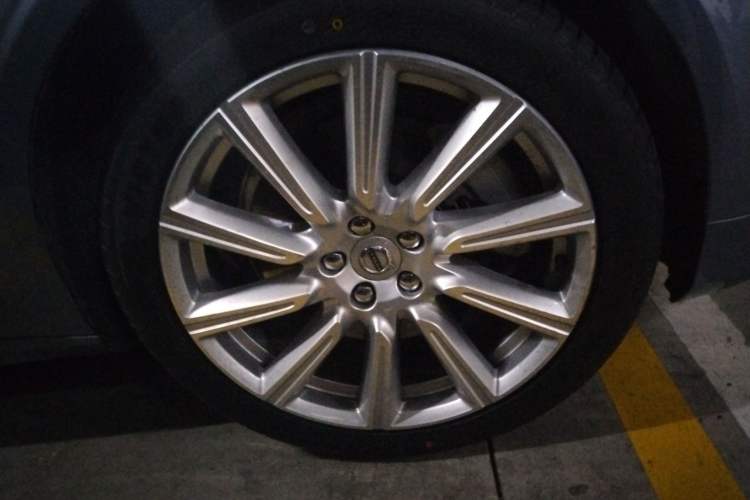 Used Volvo S90 2019 T5 Prestige Edition
