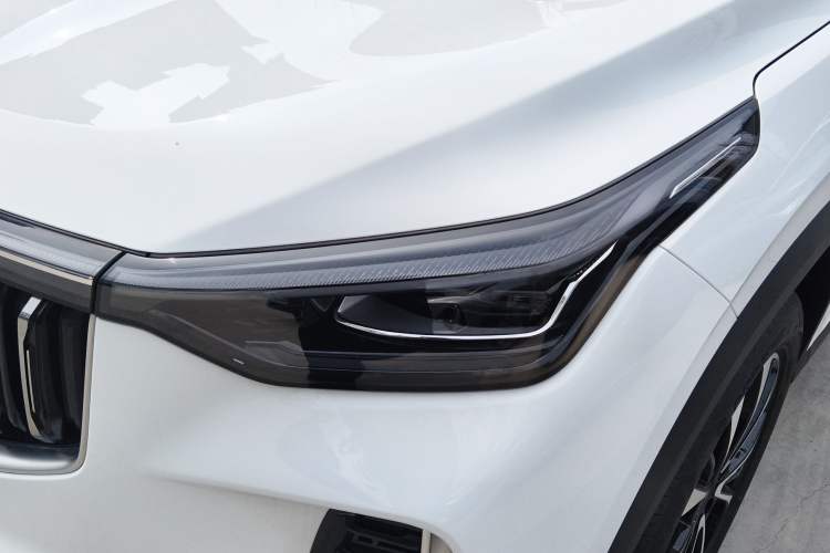 Used Geely Auto Emgrand X7 Sport 2026 Model 1.5TD Aspirational Left Front Headlight