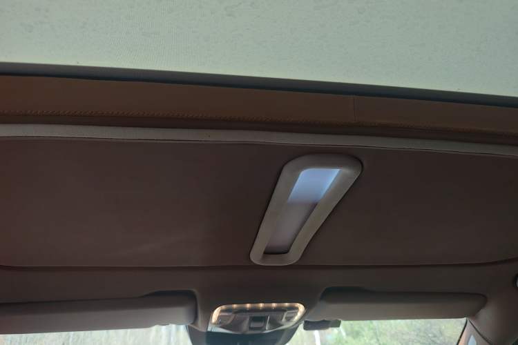 Used Mercedes-Benz V-Class 