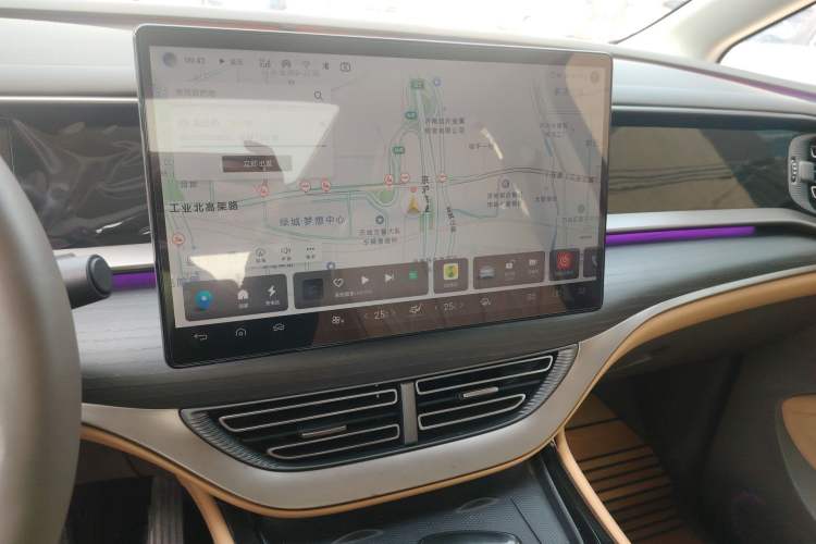 Used Denza D9 2022 DM-i 970 Four-Wheel Drive Prestige Model