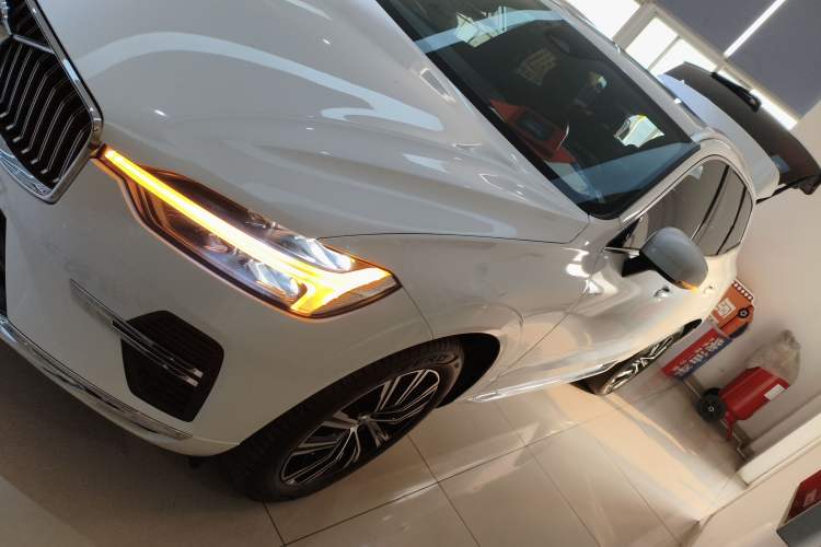 Used Volvo XC60 2022 B5 4x4 Smart Luxury Edition