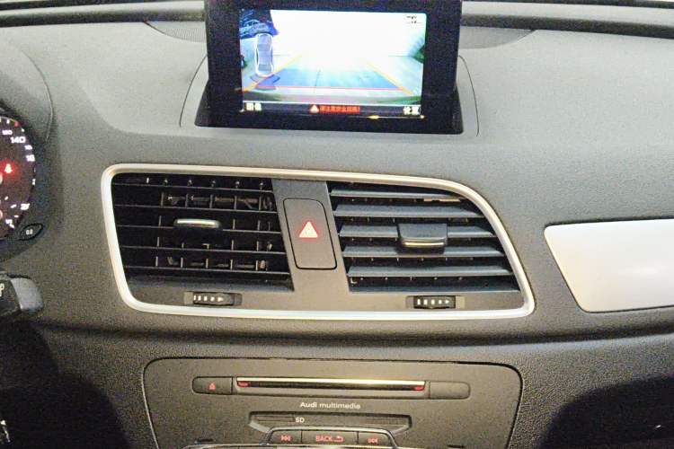 Used Audi Q3 2017 35 TFSI Fashion Model
