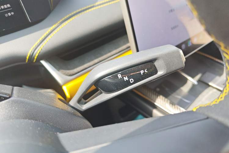 Used Xiaomi Auto SU7 Ultra 2025 Ultra Model Gear Lever