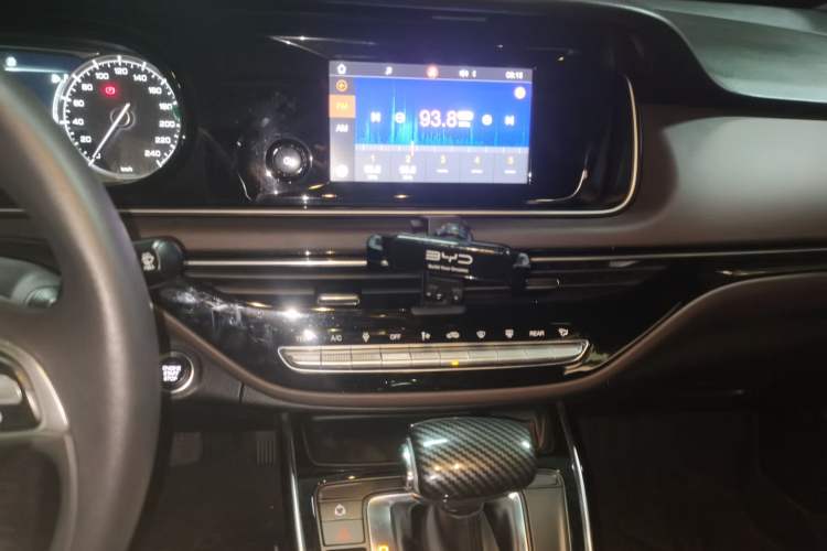 Used GAC Trumpchi M6 2019 270T DCT Luxury Edition (7-seater) China VI