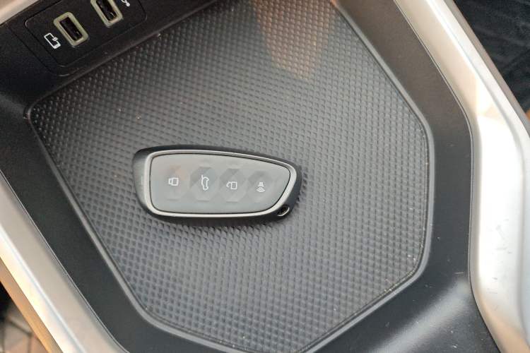 Used Haval H5 2023 2.0T Automatic All-Wheel Drive LinkedIn Gasoline