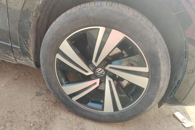 Used Volkswagen Tavendor 2023 380TSI Four-Wheel Drive R-Line Cruise Edition