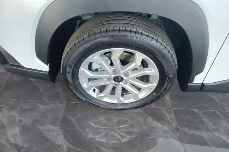 Used Toyota FRONTLANDER 2026 Model 2.0L CVT Comfort Edition
